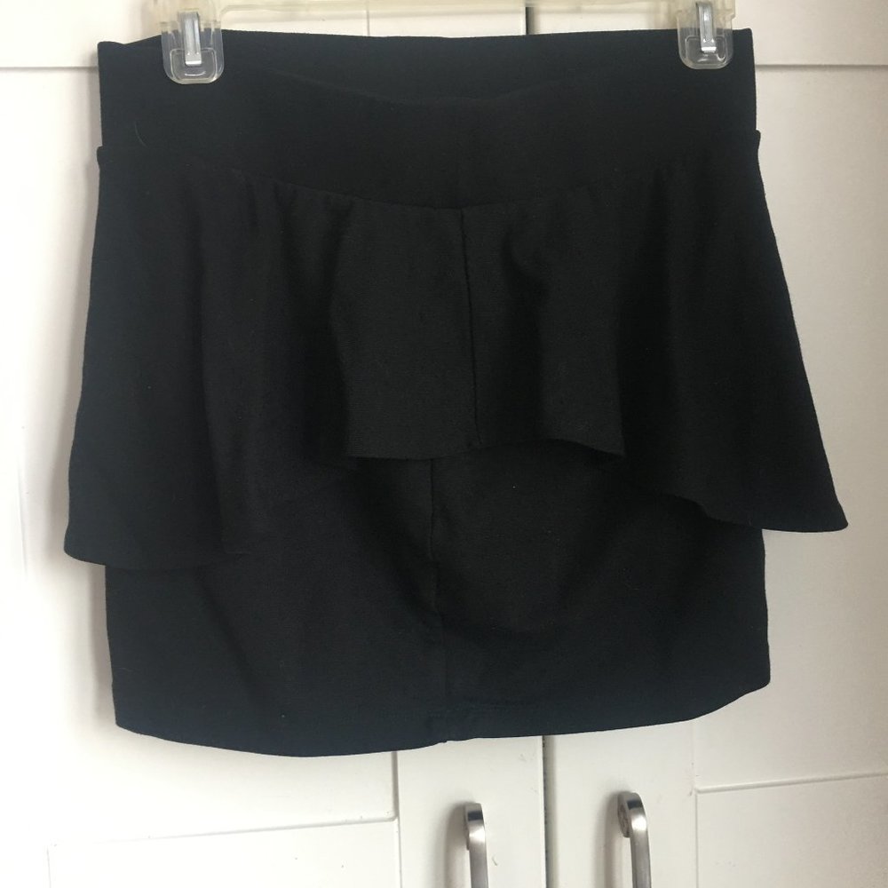 H&M Peplum skirt